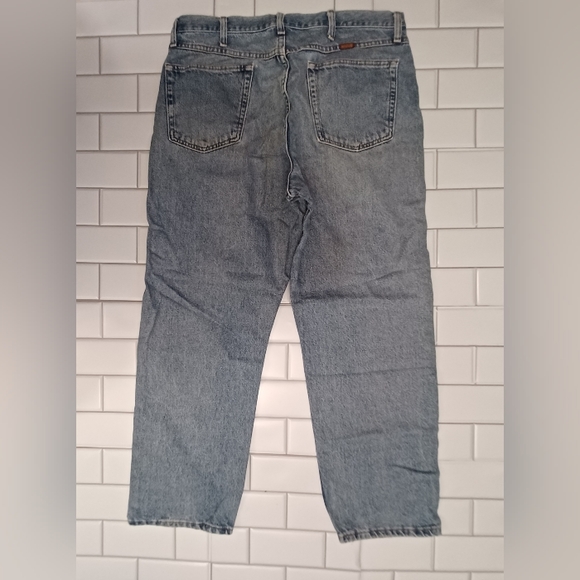 Wrangler Jeans - Picture 2 of 5